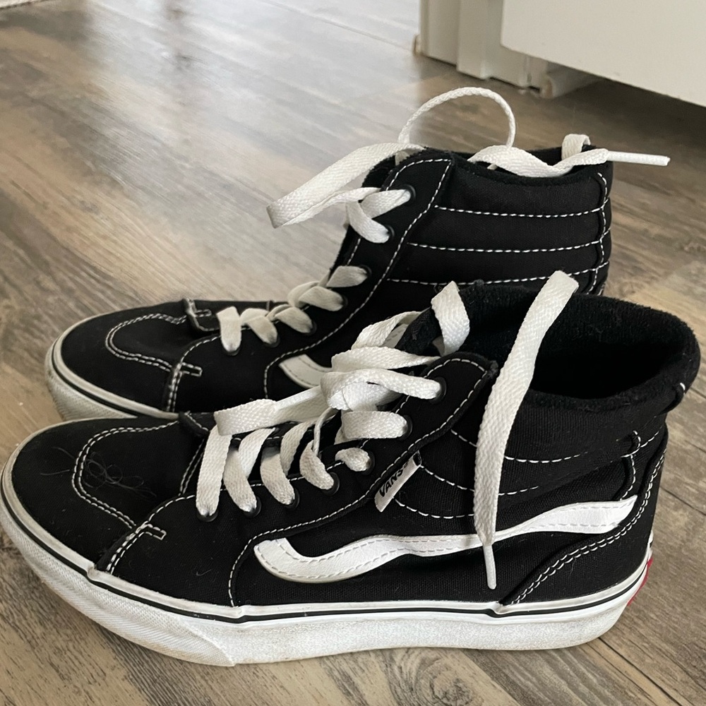 Girls VANS Hightop Sneakers - Size 3